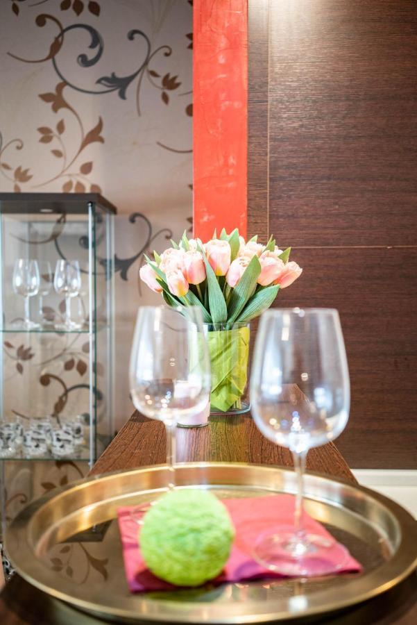 Free Parking! Soho Budapest 101, 4 Ppl, Ac, Superfast Wifi, Tv Bagian luar foto