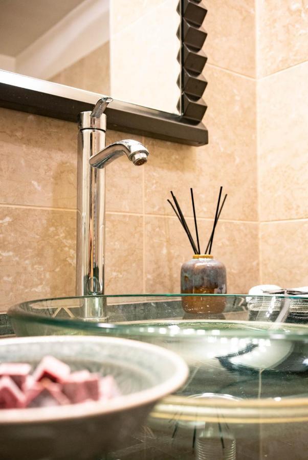 Free Parking! Soho Budapest 101, 4 Ppl, Ac, Superfast Wifi, Tv Bagian luar foto