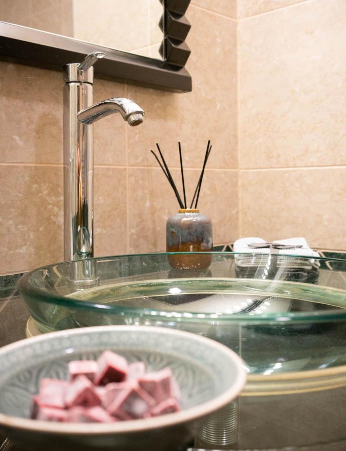 Free Parking! Soho Budapest 101, 4 Ppl, Ac, Superfast Wifi, Tv Bagian luar foto