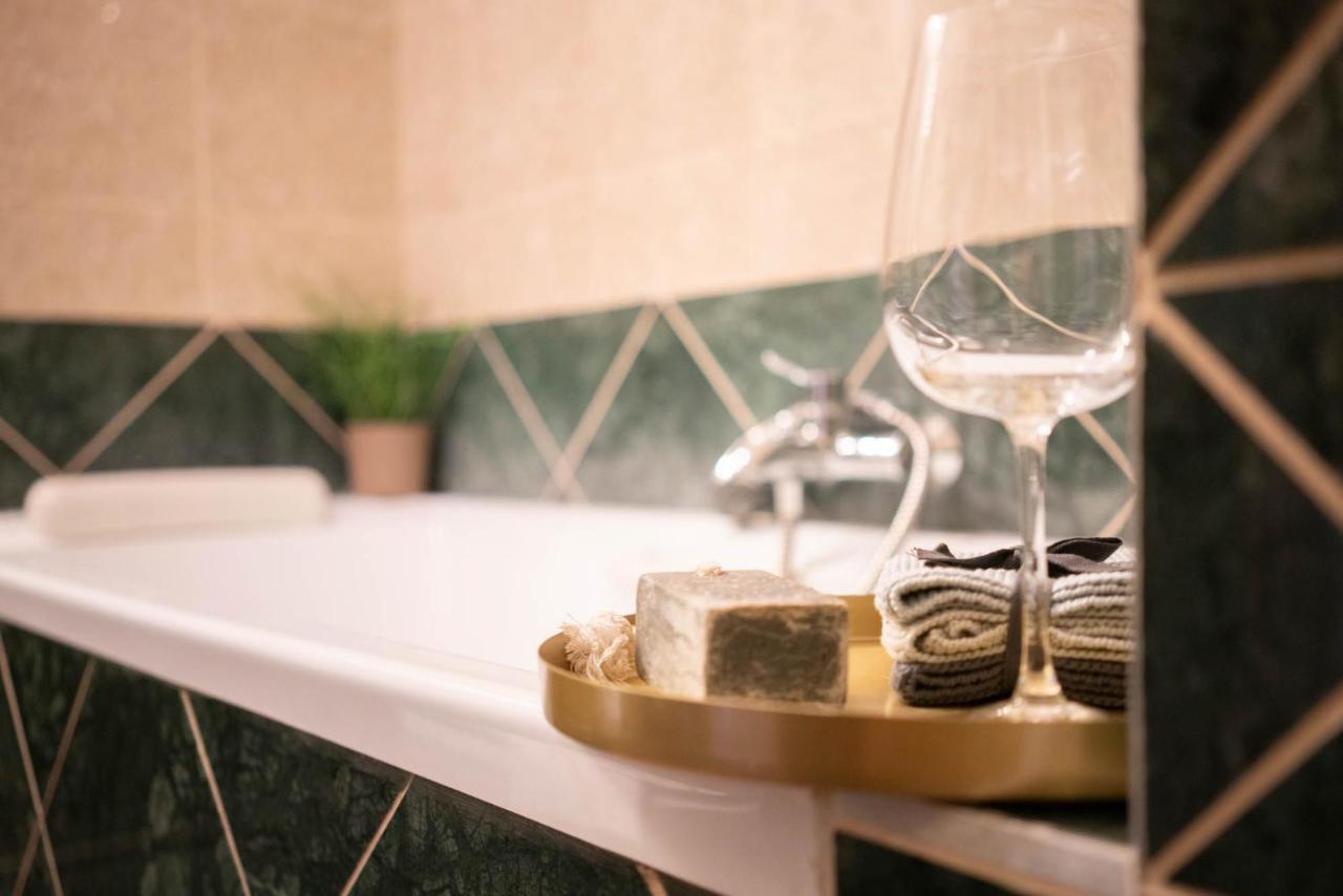 Free Parking! Soho Budapest 101, 4 Ppl, Ac, Superfast Wifi, Tv Bagian luar foto