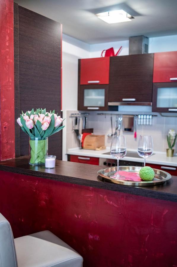 Free Parking! Soho Budapest 101, 4 Ppl, Ac, Superfast Wifi, Tv Bagian luar foto