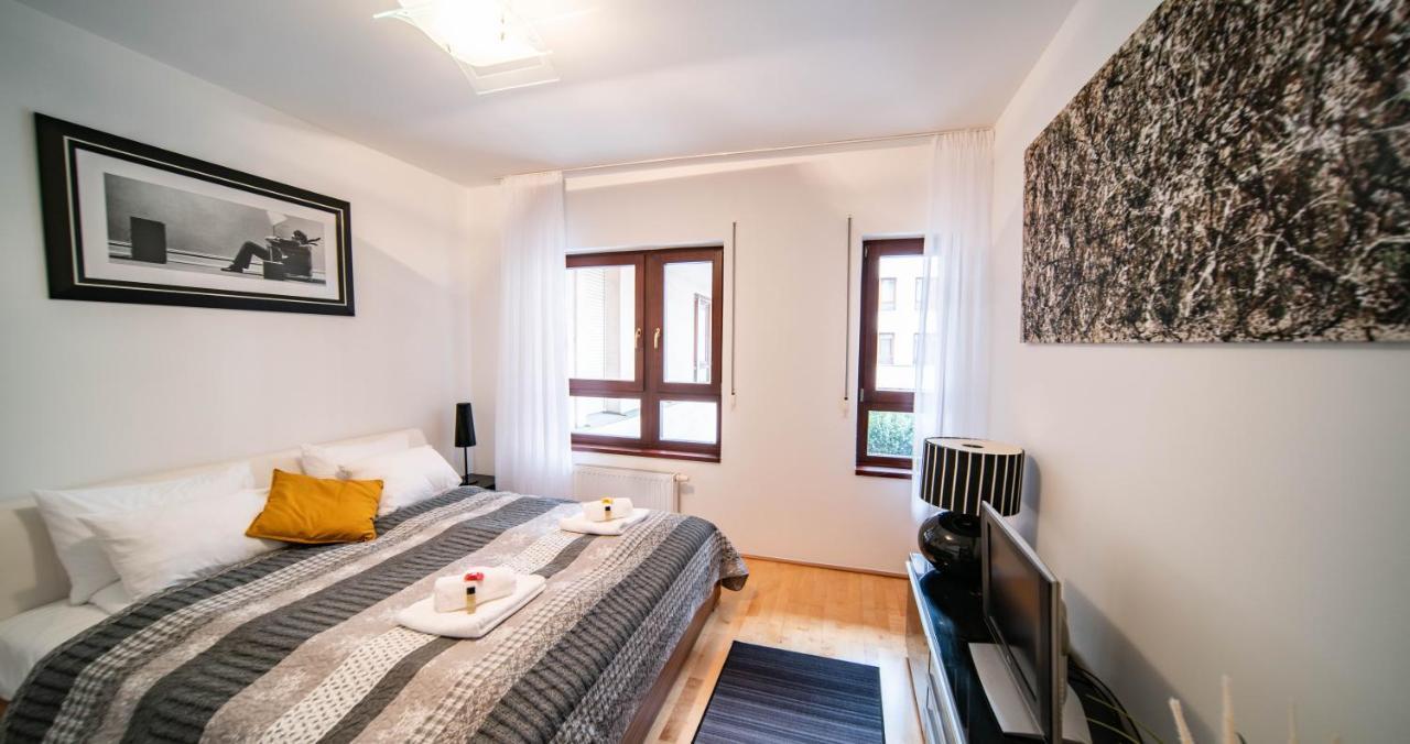 Free Parking! Soho Budapest 101, 4 Ppl, Ac, Superfast Wifi, Tv Bagian luar foto