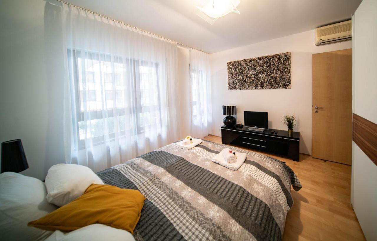 Free Parking! Soho Budapest 101, 4 Ppl, Ac, Superfast Wifi, Tv Bagian luar foto